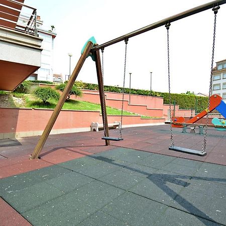 Galihost - Apartamento Con Piscina En El Centro De Sanxenxo Ngoại thất bức ảnh