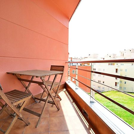 Galihost - Apartamento Con Piscina En El Centro De Sanxenxo Ngoại thất bức ảnh