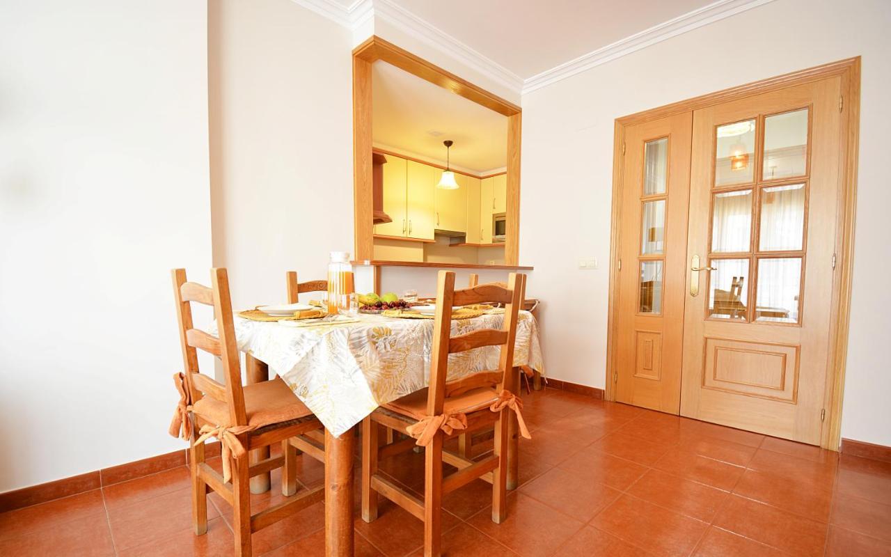 Galihost - Apartamento Con Piscina En El Centro De Sanxenxo Ngoại thất bức ảnh